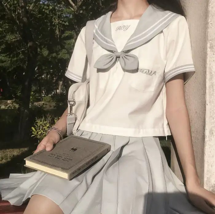 星期二